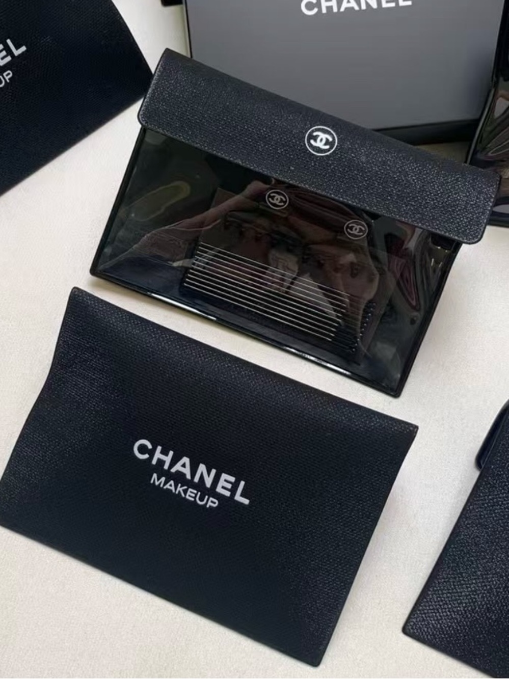 GWP CC hair clips set in box